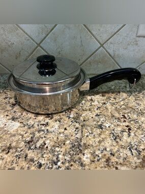 Saladmaster T304S Stainless Steel 8.5” Sauce Pan Skillet w/ Vapo Lid Made In USA